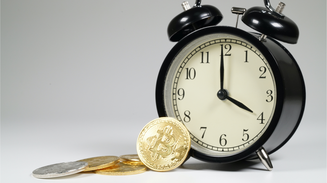 23250-sleeping-bitcoins-were-spent-in-2021-this-year-old-school-miners-moved-1-billion-in-btc-from-2010-2013