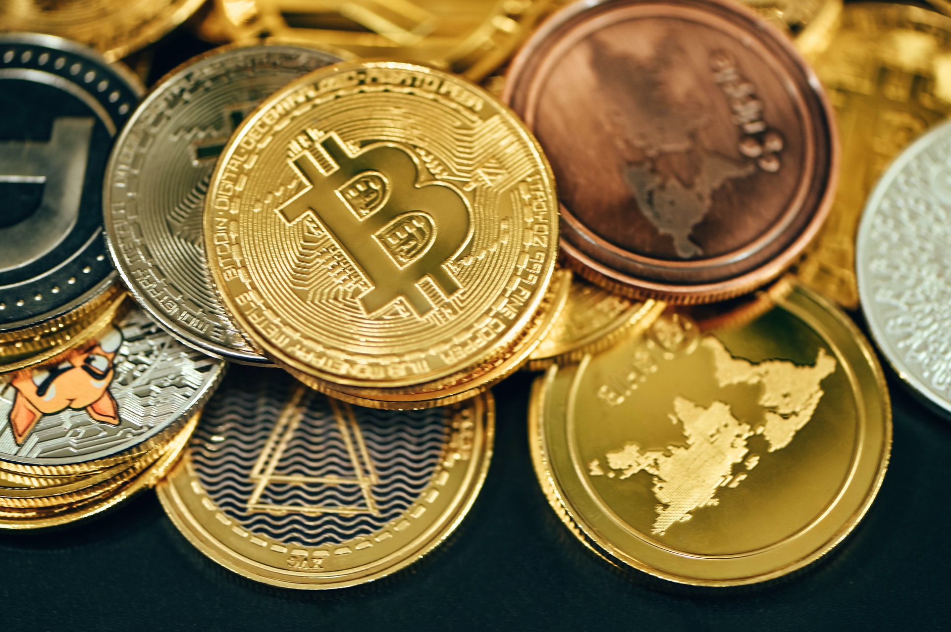5-Low-Priced-Cryptocurrency-to-Buy-for-10x-Returns