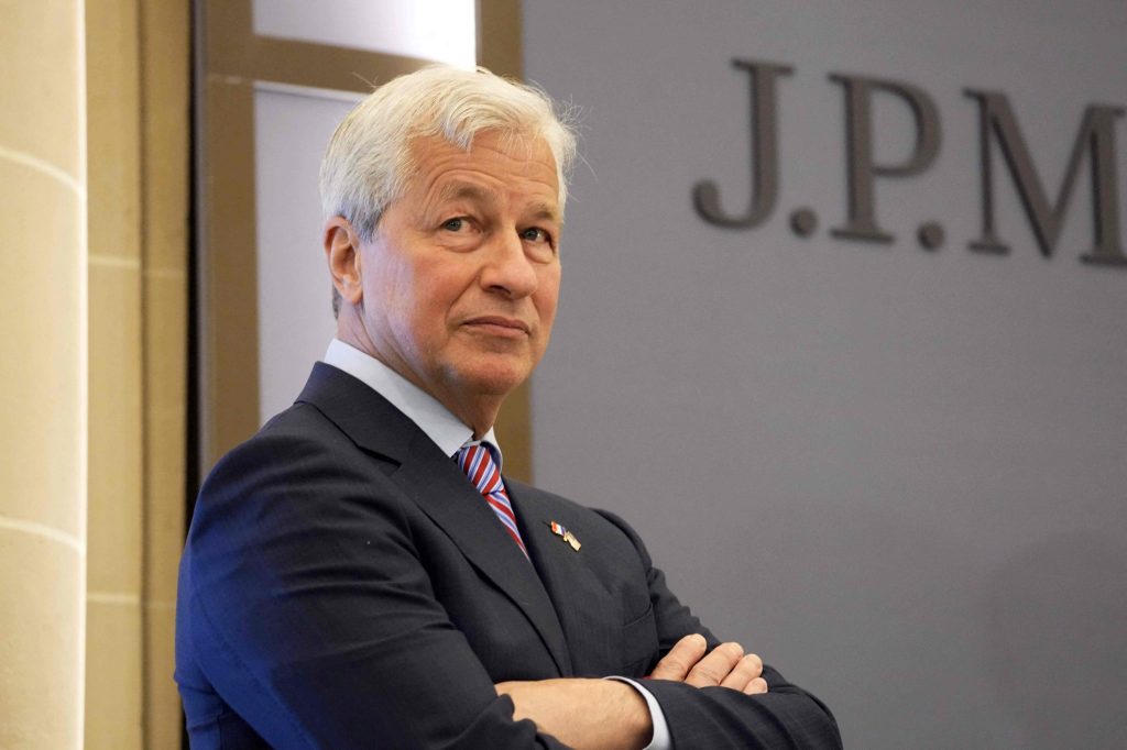 JPMorgans-CEO-says-crypto-is-just-some-new-Ponzi-scheme-1024x682-1