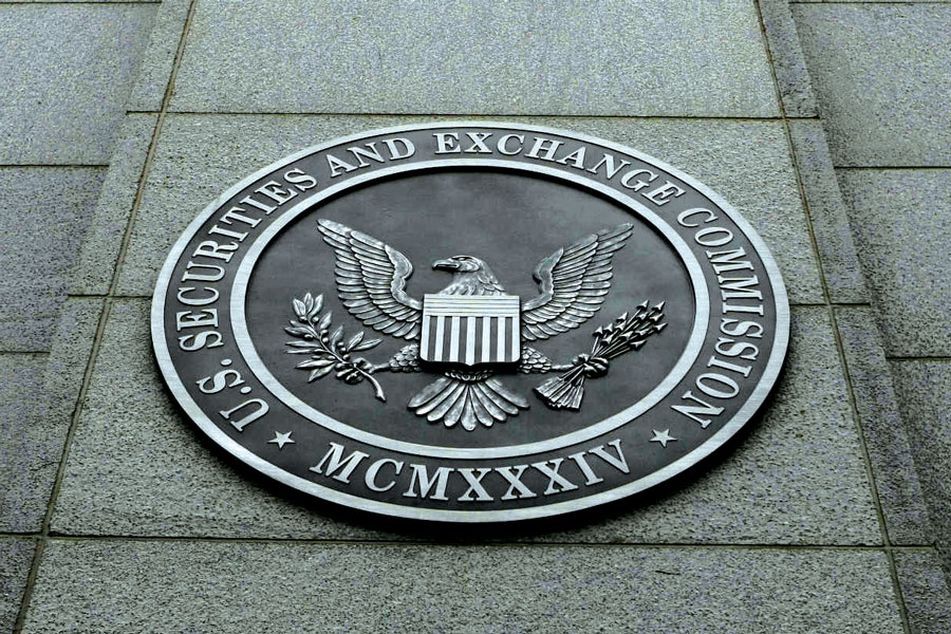 US-SEC-files-a-lawsuit-against-Green-United-alleging-that-the-firm-sold-fake-crypto-mining-gear-1
