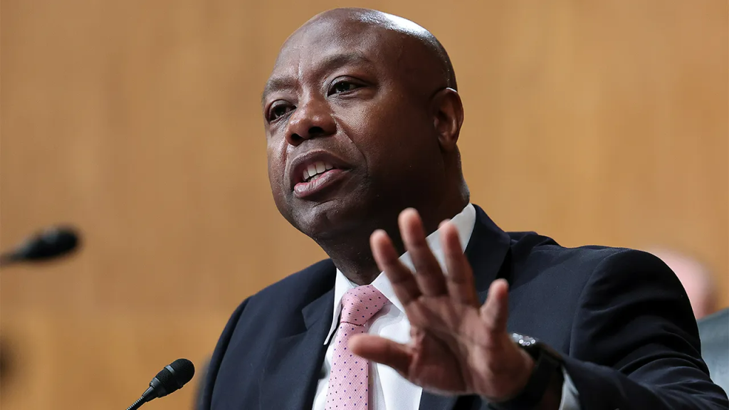 US-Senator-calls-for-crypto-regulations-amid-2022-failures-1024x576-1