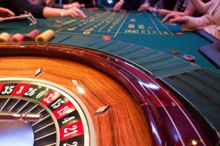 casino-2-x300_1px
