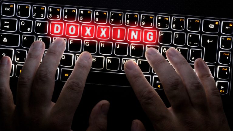 doxxingsdnyt-768x432-1