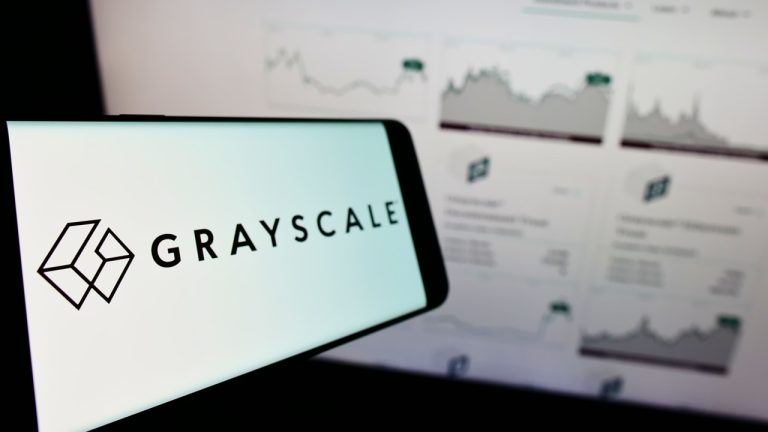 grayscale-expands-bitcoin-etf-offerings-with-two-covered-call-funds-768x432-1