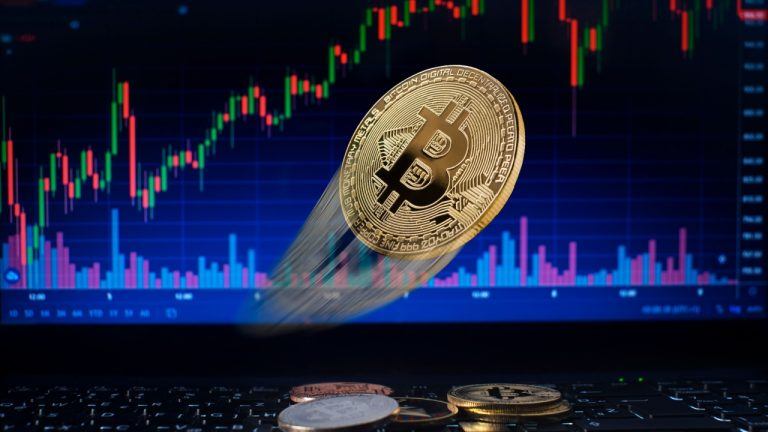 institutional-bitcoin-holdings-surge-as-geopolitical-tensions-cool-768x432-1