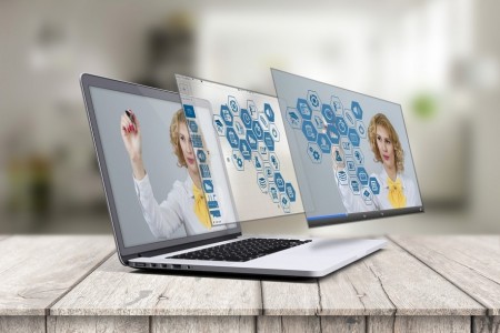 laptop-g793753d9c-1280-x300_1px