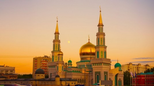 moscow-cathedral-mosque-1483524-960-720-x300_1px