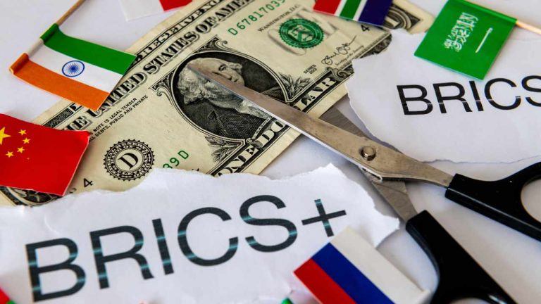 russia-brics-bank-de-dollarization-768x432-1