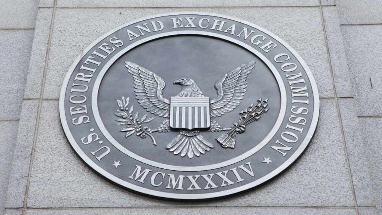 sec-on-the-road-crypto-regulation-768x432-1