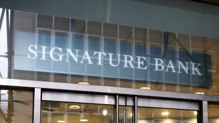 signature-bank-crypto-768x432-1