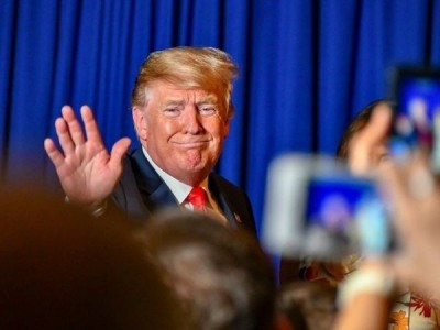 trump-x300_1px
